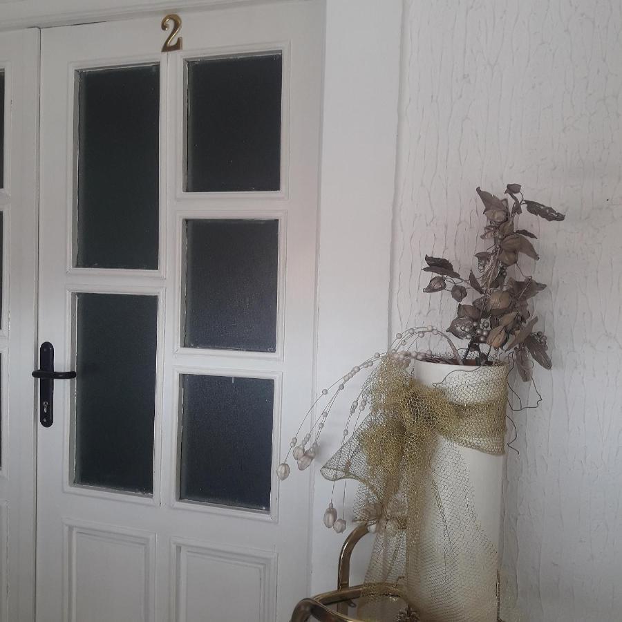 Apartmani Ni Kültér fotó